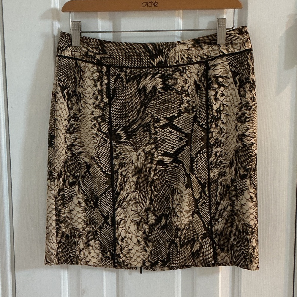 Cache Vintage Snake Print Skirt w/ Center Zip Down Entire Back